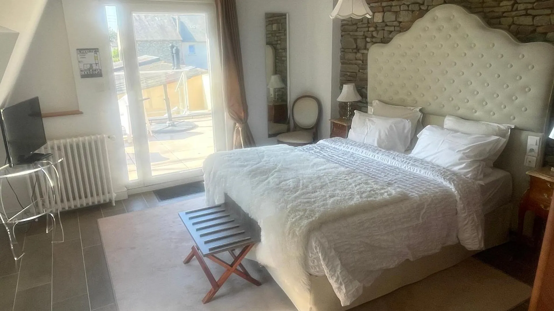 Hotel Hôtel Victor Hugo Pontorson