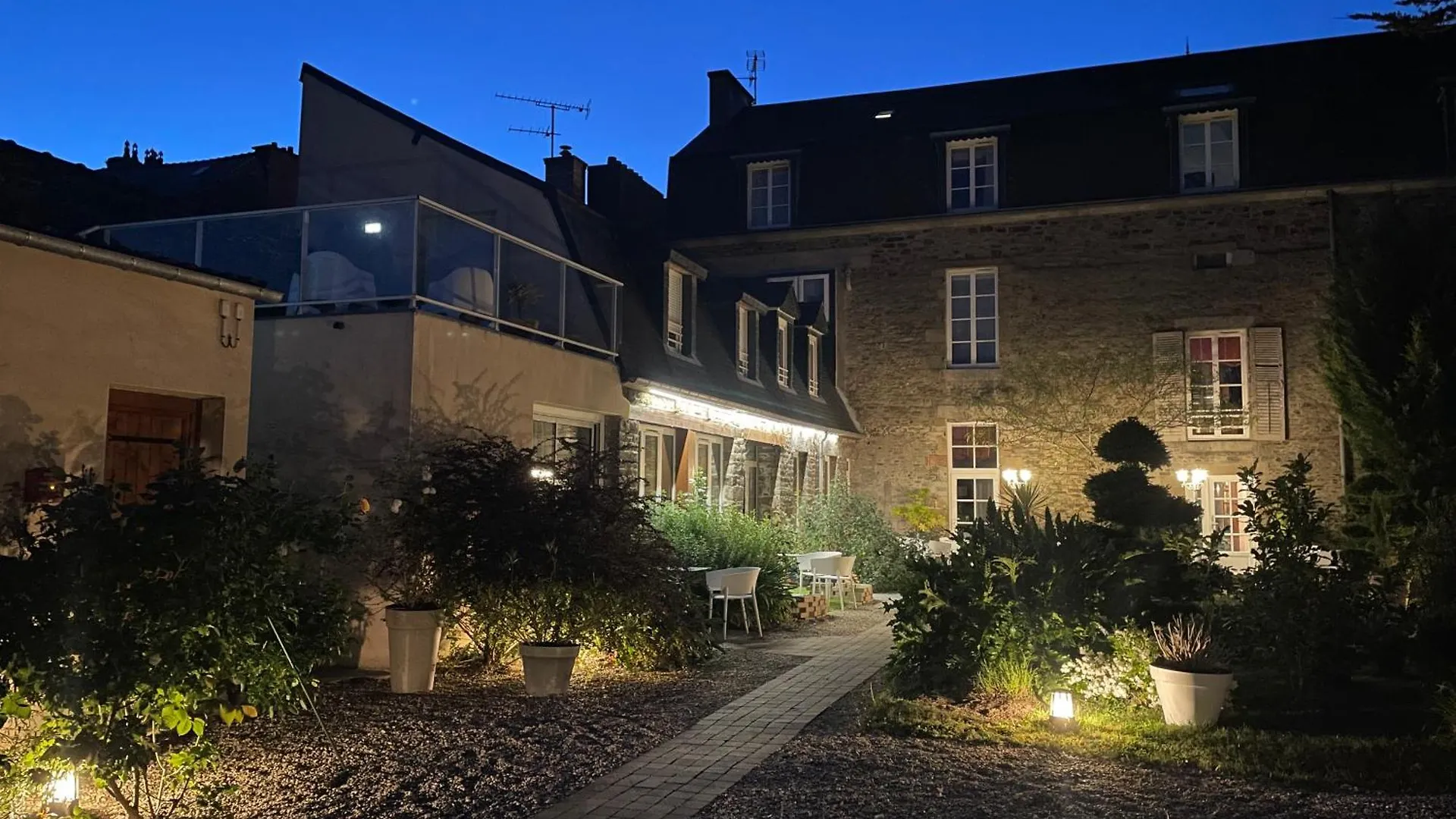 Hôtel Victor Hugo Pontorson