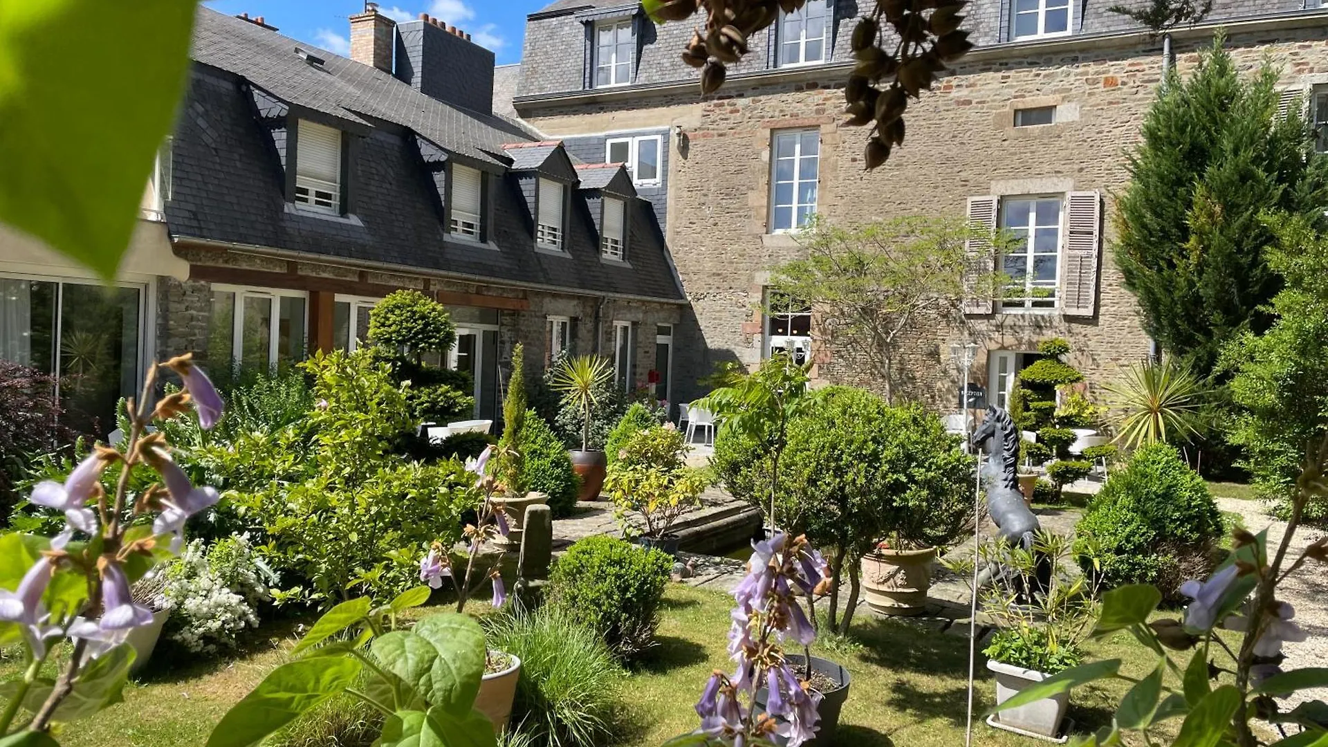 Hôtel Victor Hugo Pontorson